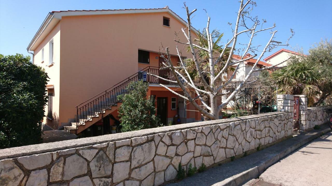Ela Cres Apartamento Exterior foto